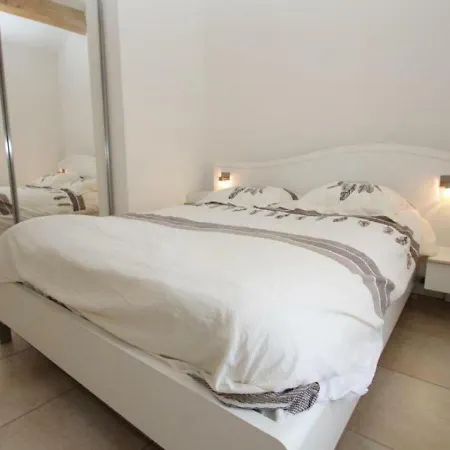 House La Source En Provence Casa vacanze *